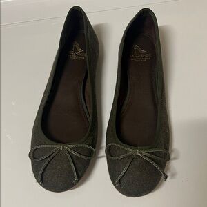 Women's Gray Ballet Flats